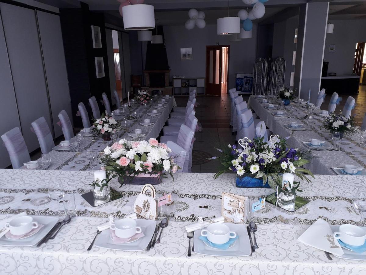 Hotel Gregor Pszczółki Εξωτερικό φωτογραφία